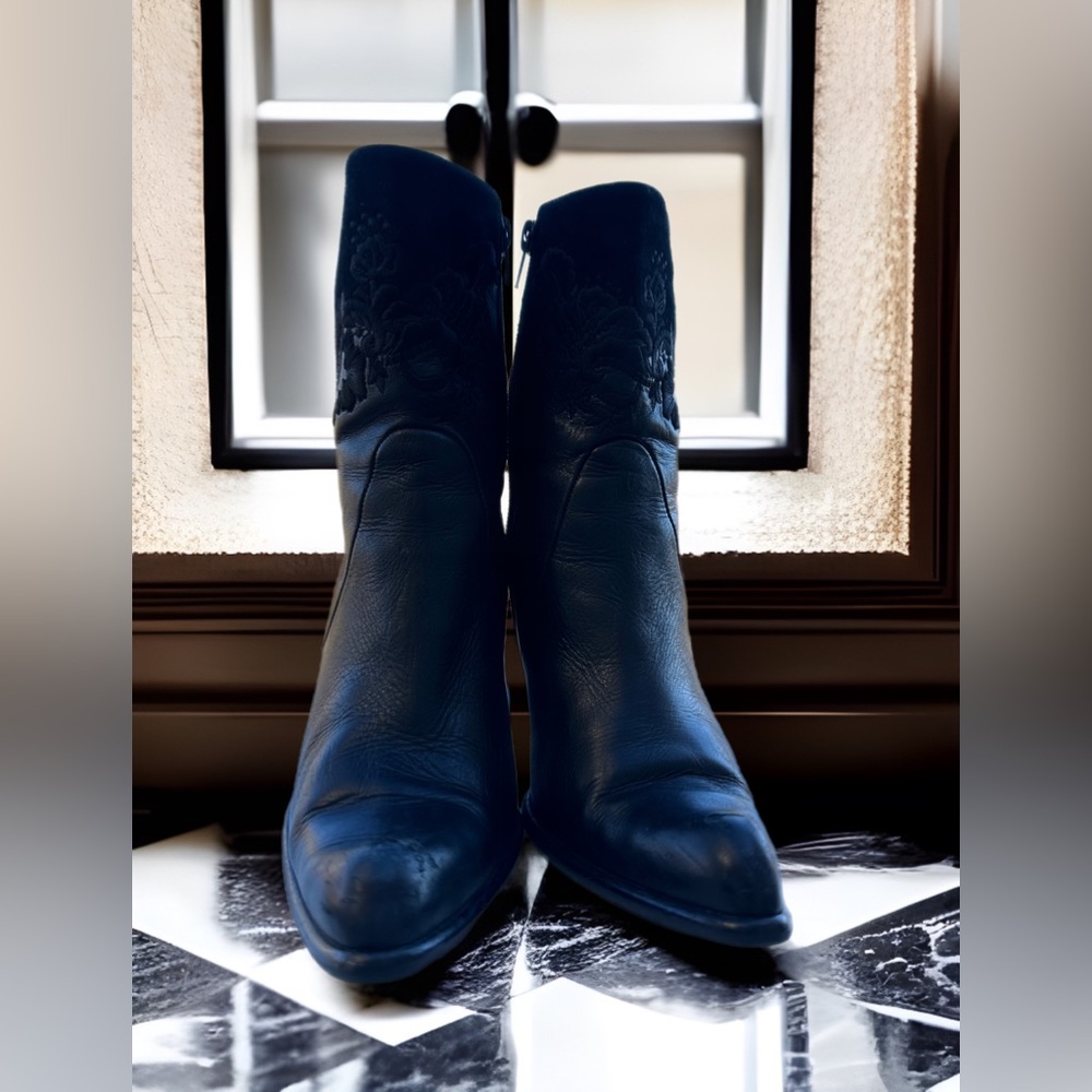 ANGELA FALCONI  Ankle Boots